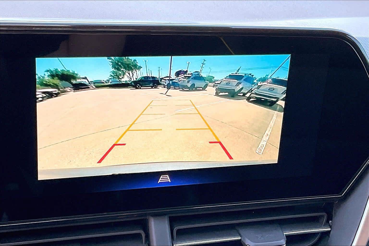 Used 2025 Chevrolet Trax ACTIV w/ Driver Confidence Package FWD image 25