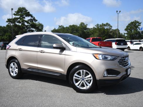 Used 2020 Ford Edge SEL w/ Convenience Package FWD image 1