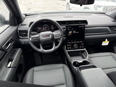 New 2026 GMC Terrain AT4 w/ LPO, Floor Liner Package image 19