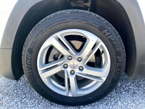 Used 2018 GMC Terrain SLE FWD image 21