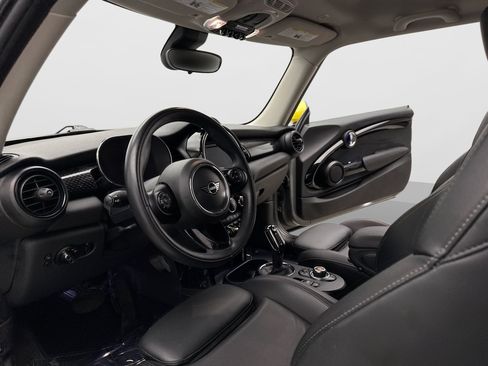 Used 2020 MINI Cooper SE w/ 6.5" Touchscreen Package FWD image 10