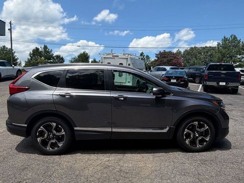 Used 2017 Honda CR-V Touring image 3