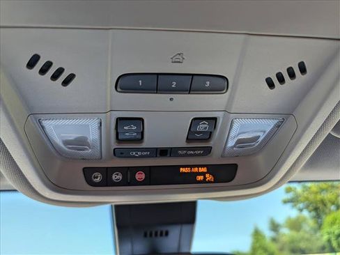 Used 2020 GMC Terrain SLT w/ Preferred Package FWD image 40