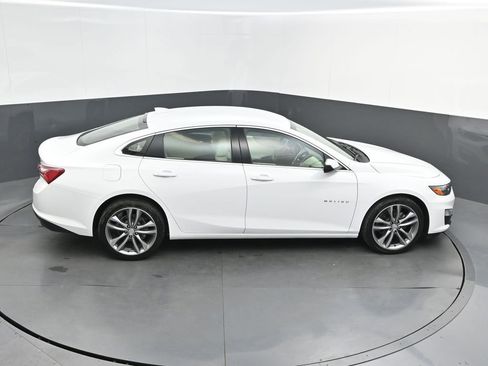 Used 2024 Chevrolet Malibu LT FWD image 32
