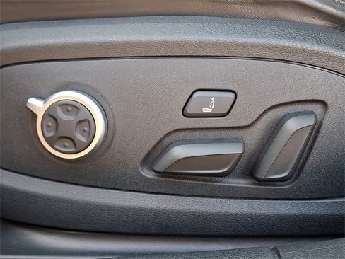 Certified 2023 Audi S4 Premium Plus w/ Premium Plus Package image 28