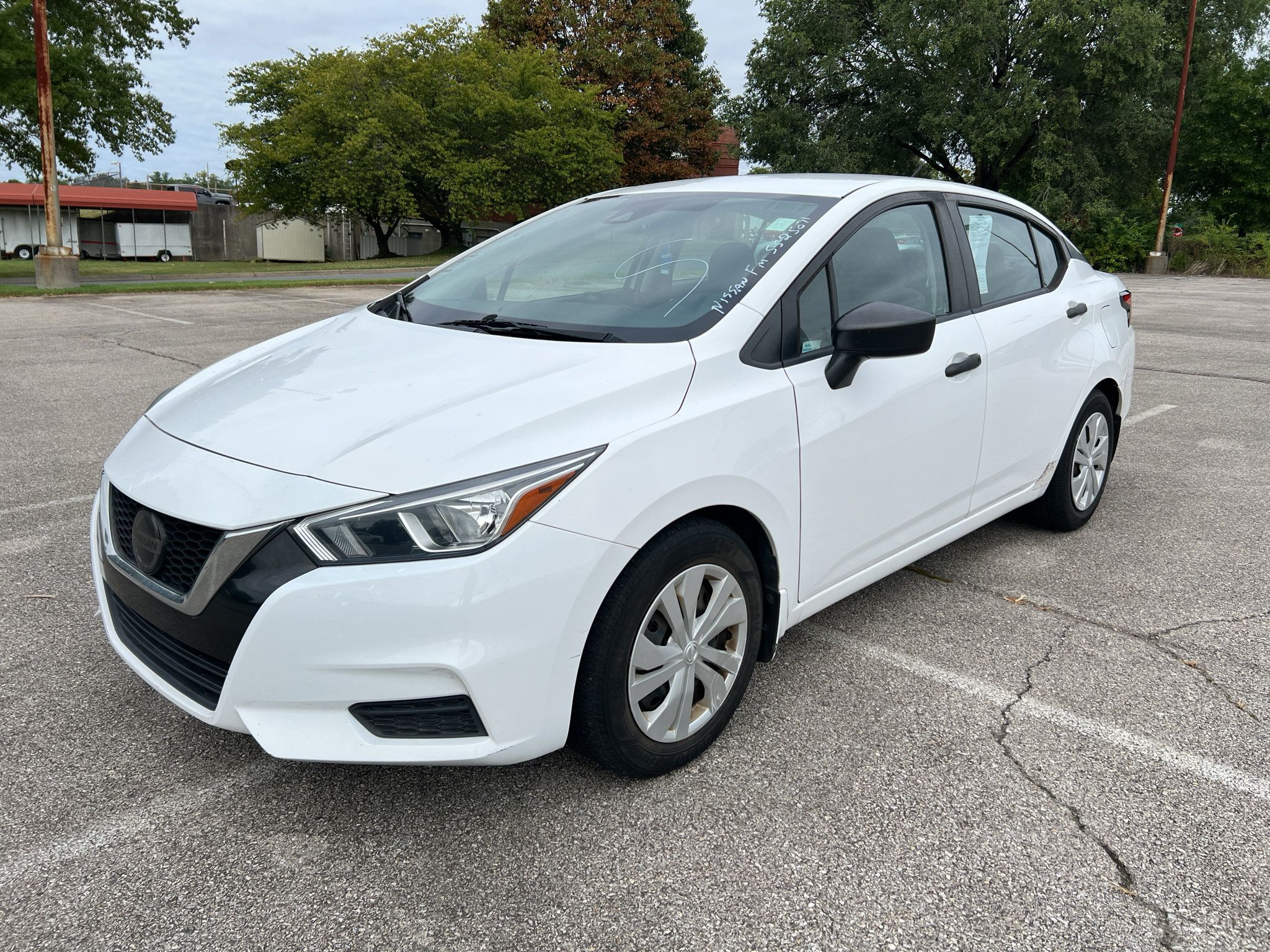 Used 2021 Nissan Versa S FWD image 7