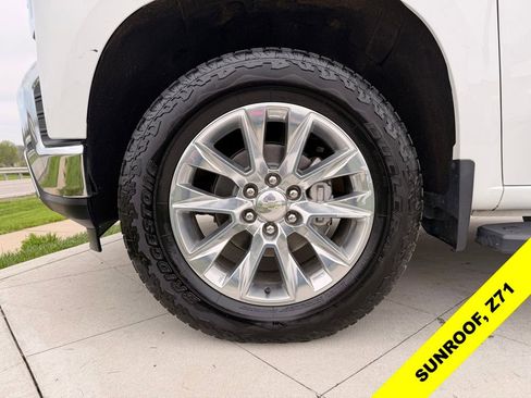 Used 2021 Chevrolet Silverado 1500 LTZ w/ LTZ Premium Package AWD/4WD image 13