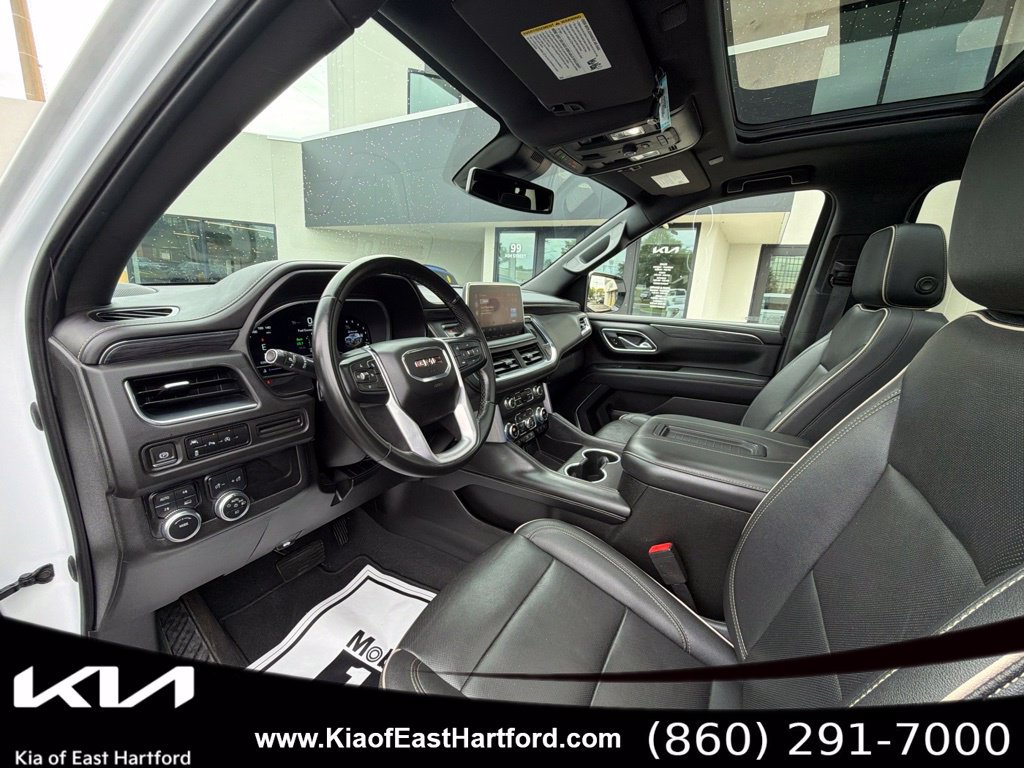 Used 2023 GMC Yukon XL SLT AWD/4WD image 33