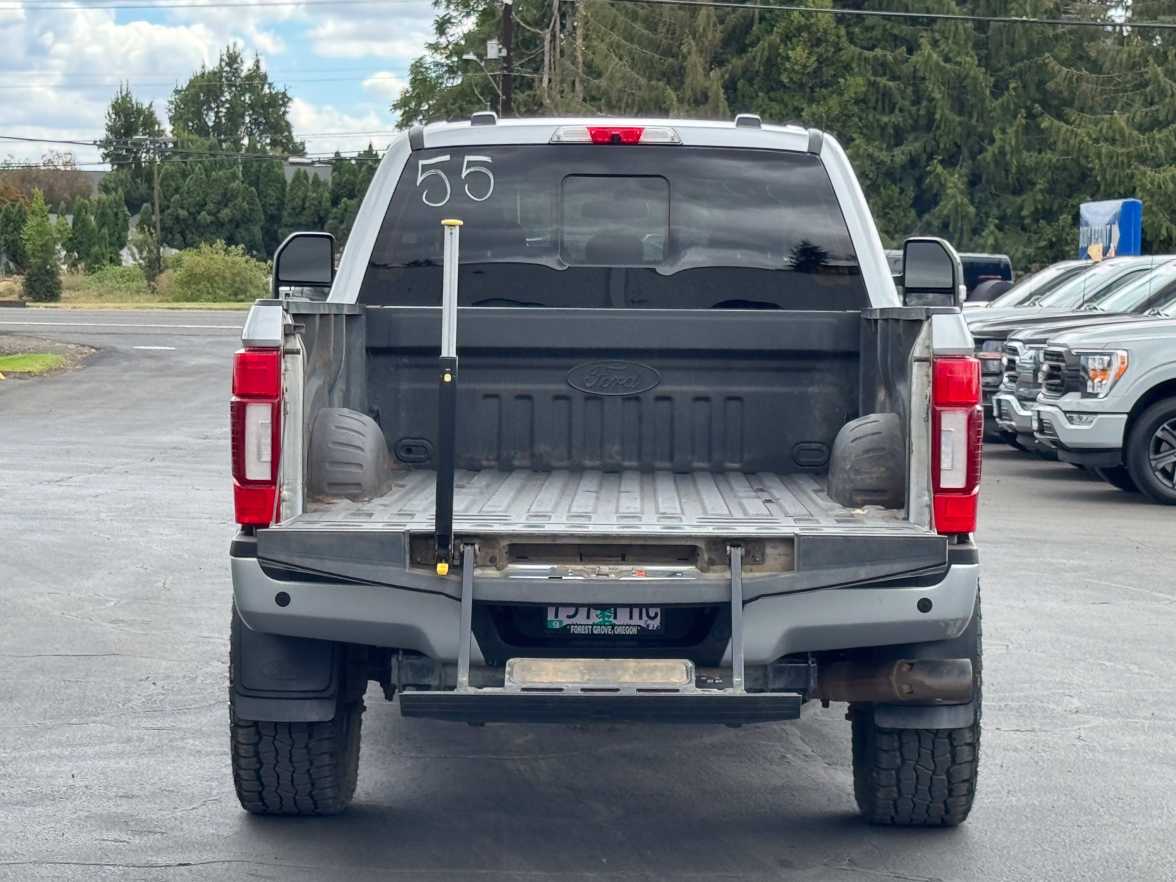 Used 2022 Ford F250 Lariat w/ Black Appearance Package AWD/4WD image 13