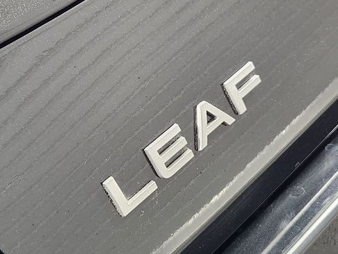 New 2026 Nissan Leaf SV+ w/ Floor Mat Package (SV+) FWD image 8