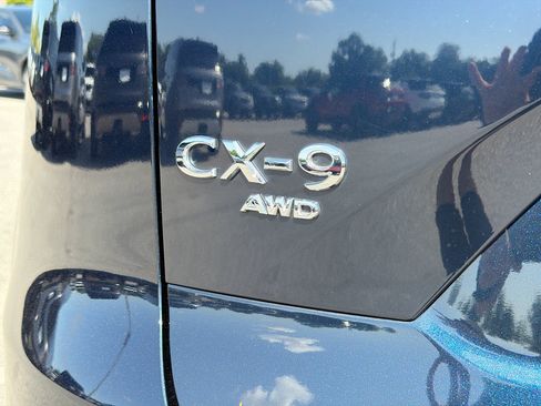 Used 2023 MAZDA CX-9 Grand Touring AWD/4WD image 11
