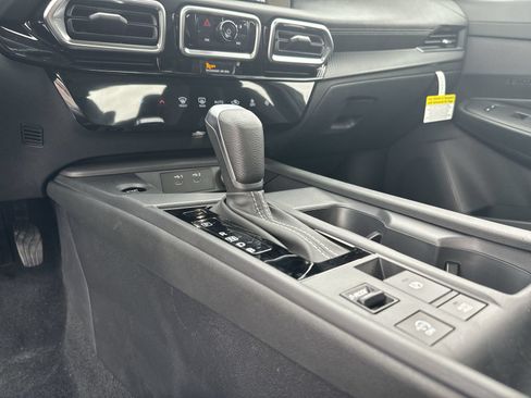 Used 2026 Nissan Sentra SV w/ Floor Mat Package FWD image 16