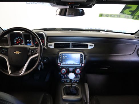 Used 2015 Chevrolet Camaro SS w/ RS Package image 15