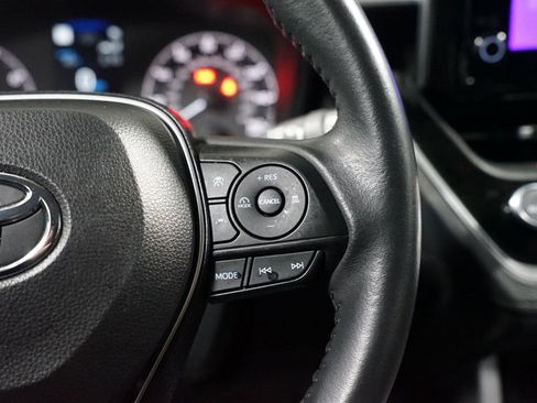 Certified 2024 Toyota Corolla Cross LE image 13