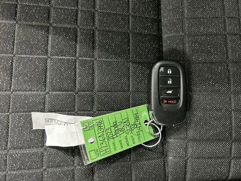 Used 2023 Honda HR-V LX image 19