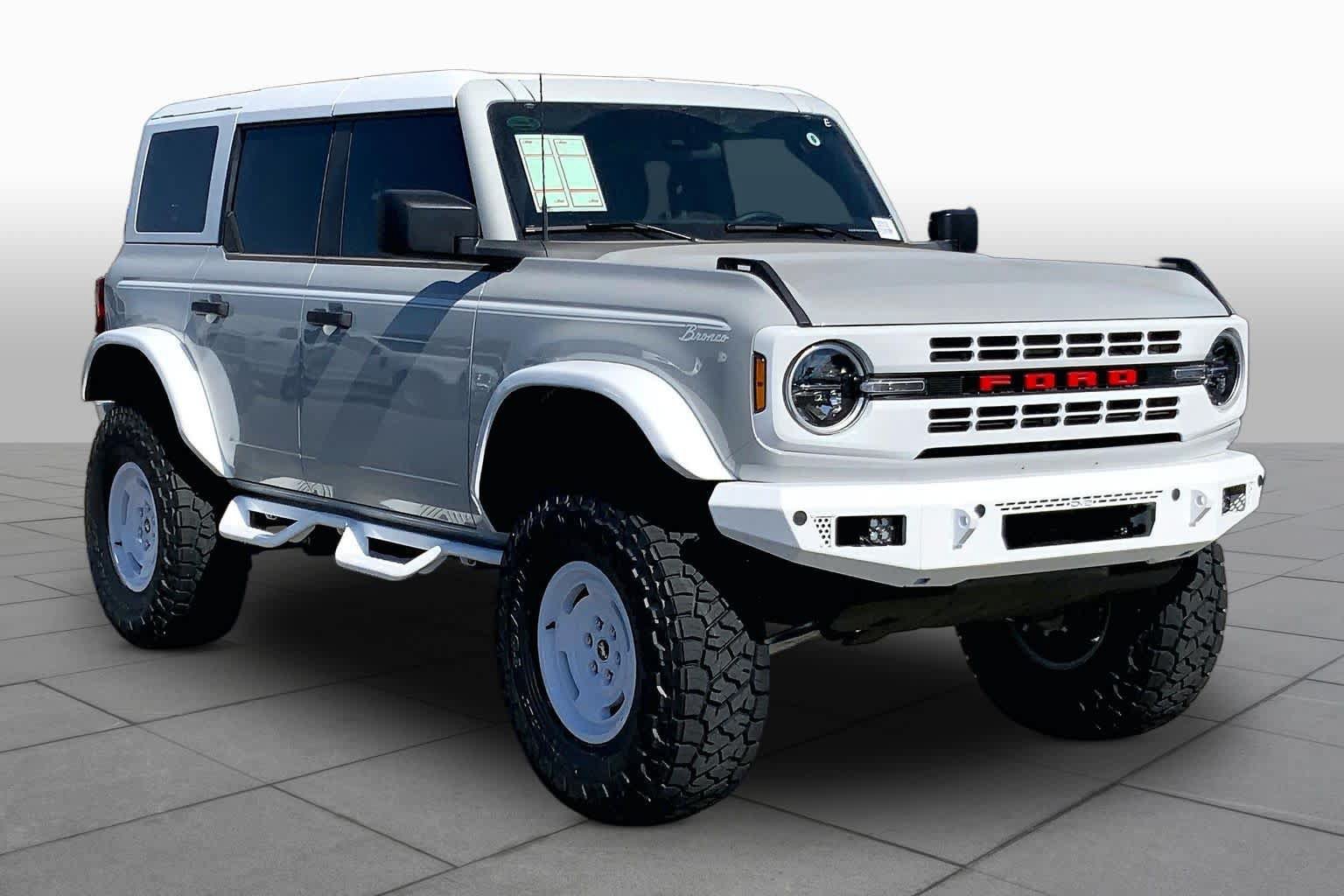 New 2026 Ford Bronco Heritage Edition AWD/4WD image 2