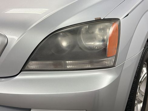 Used 2006 Kia Sorento 2WD image 11