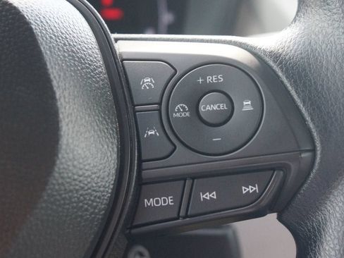 Used 2026 Toyota Corolla LE FWD image 9