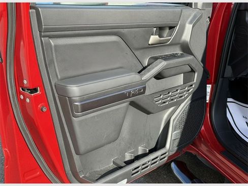 Used 2024 Toyota Tacoma TRD Sport image 23