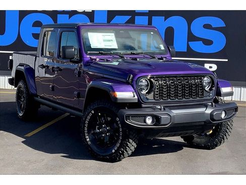 New 2026 Jeep Gladiator Sport AWD/4WD image 2