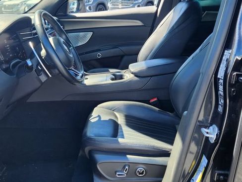Used 2023 Maserati Grecale GT AWD/4WD image 12
