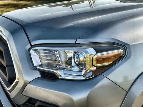 Used 2023 Toyota Tacoma SR5 image 24