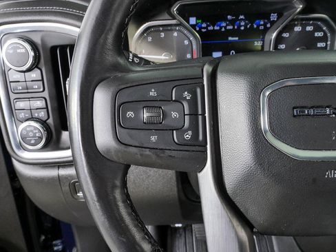 Certified 2022 GMC Sierra 1500 Denali w/ Denali Premium Package AWD/4WD image 10