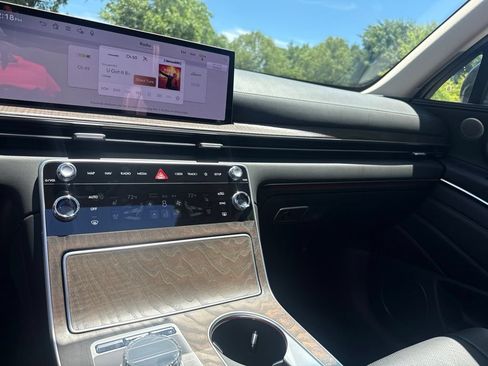 New 2026 Genesis GV80 2.5T Prestige AWD/4WD image 19