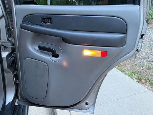 Used 2003 GMC Yukon SLT w/ 1SD Preferred Equipment Group image 18