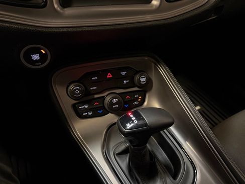 Used 2023 Dodge Challenger SXT RWD image 13