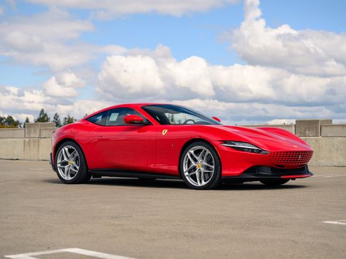 Used 2021 Ferrari Roma image 77