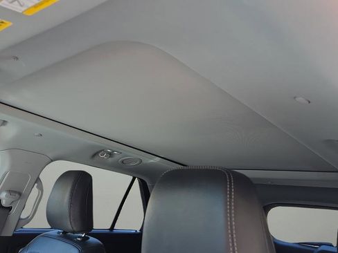 Used 2021 Ford Explorer Limited w/ Hybrid Equipment Group 310A image 13