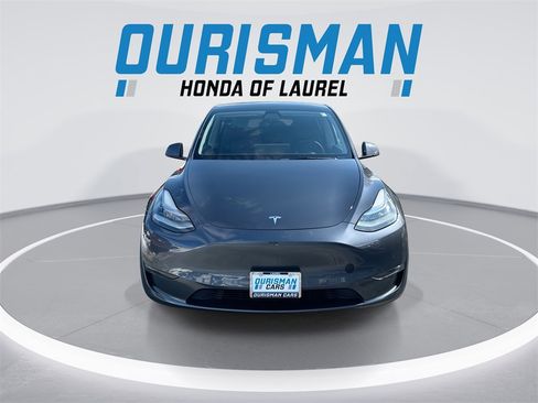 Used 2021 Tesla Model Y Long Range image 3