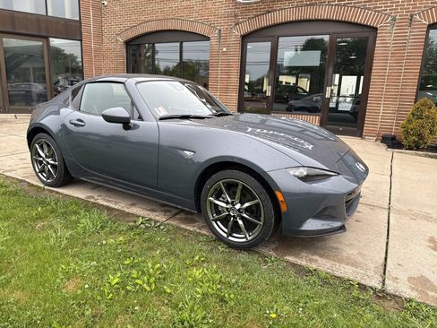 Used 2021 MAZDA MX-5 Miata RF Grand Touring RWD image 1