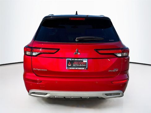 New 2025 Mitsubishi Outlander SEL image 6