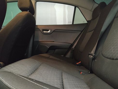 Used 2023 Kia Rio LX FWD image 18