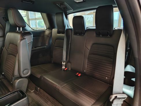 Used 2024 Nissan Pathfinder Rock Creek image 13