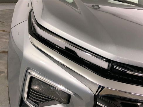 Used 2024 Chevrolet Traverse LT AWD/4WD image 27