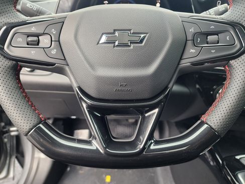 New 2026 Chevrolet Trax RS w/ Sunroof Package FWD image 28