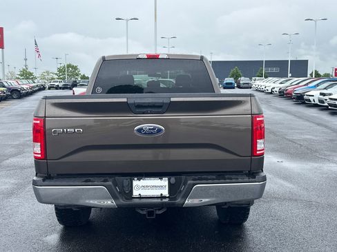 Used 2015 Ford F150 XLT w/ Trailer Tow Package AWD/4WD image 4