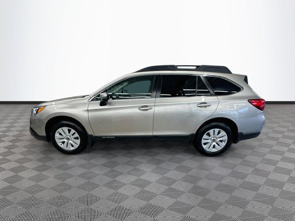 Used 2017 Subaru Outback 2.5i Premium AWD/4WD image 38