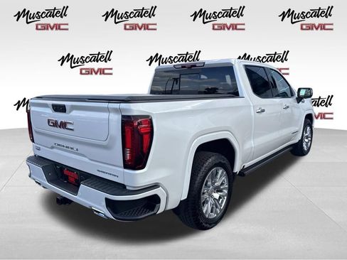 Used 2025 GMC Sierra 1500 Denali w/ Technology Package AWD/4WD image 3