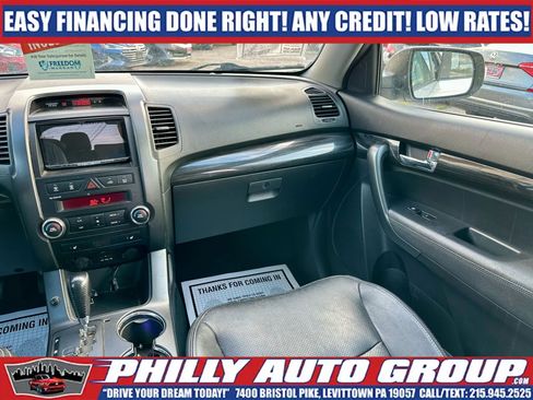 Used 2011 Kia Sorento EX w/ Premium Pkg image 24