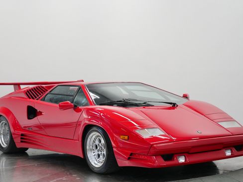 Used 1989 Lamborghini Countach Coupe RWD image 3