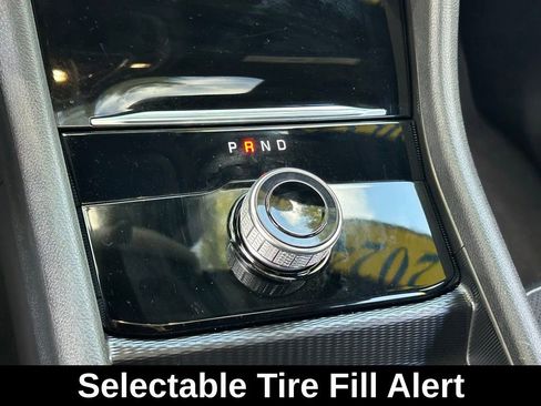 Certified 2024 Jeep Grand Cherokee Altitude image 27