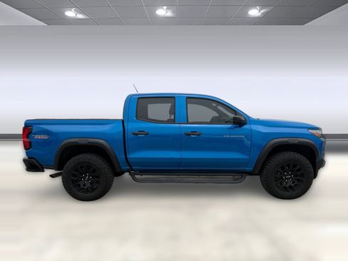 Used 2024 Chevrolet Colorado Trail Boss w/ Advanced Trailering Package AWD/4WD image 7