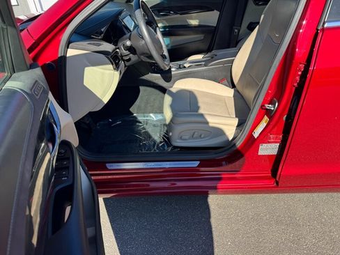 Used 2018 Cadillac ATS Luxury w/ Safety and Security Package image 19