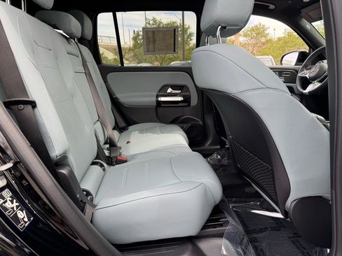 Certified 2026 Mercedes-Benz GLB 250 image 23