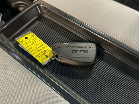 Used 2025 GMC Hummer EV 3X w/ Battery Pack, 24 Module Pack image 48