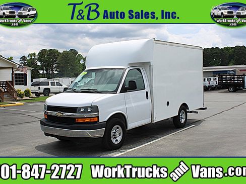 Used 2021 Chevrolet Express 3500 w/ Power Convenience Package RWD image 1